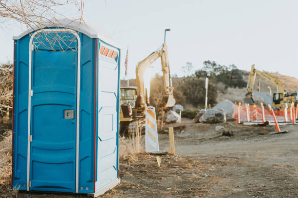 Best Portable bathroom rental  in Mahnomen, MN